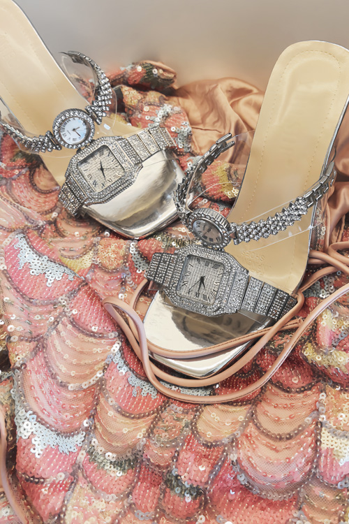 Sepatu hak tinggi kristal desa - Luxury Women'S Watch ulasan dan harga