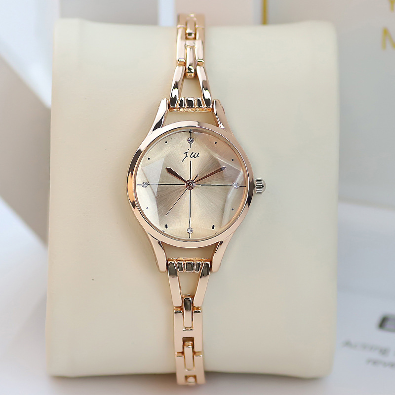Jam Tangan Gelang untuk Wanita - Lux Watch ulasan dan harga