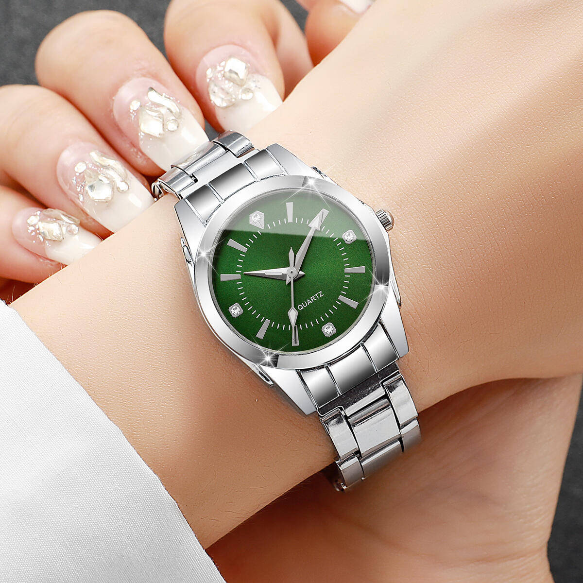 Jam Tangan Wanita Berlian Imit - Luxury Watch Case Travel ulasan dan harga