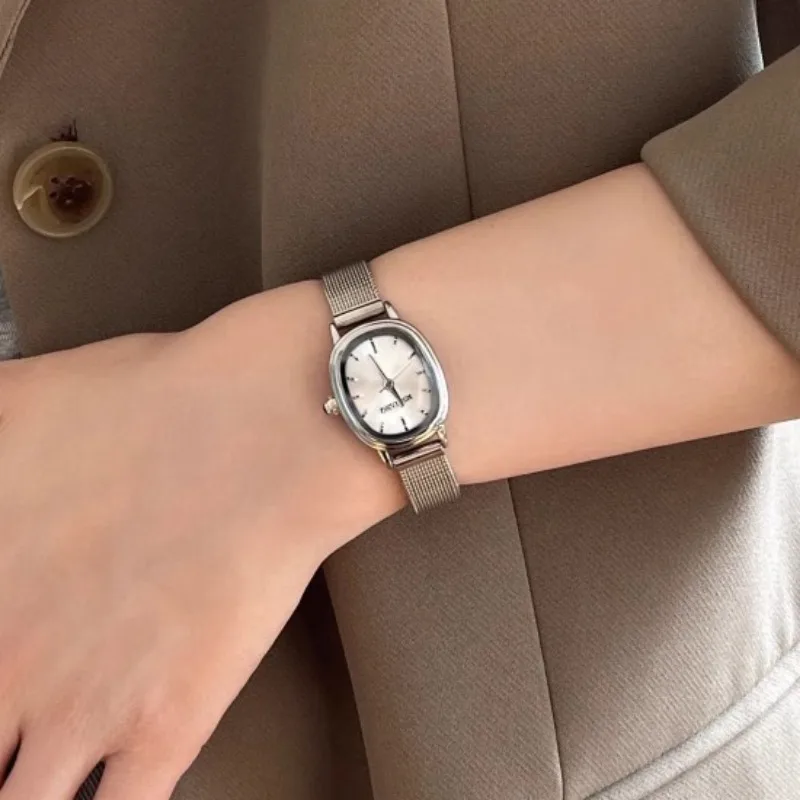 Jam tangan wanita Quartz hadia - Lux Watch ulasan dan harga